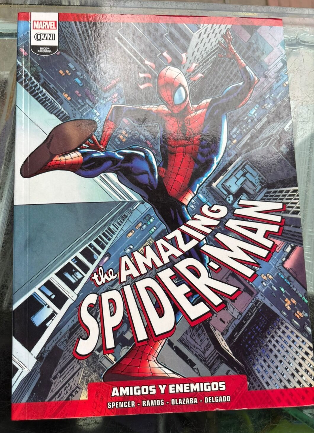 The Amazing Spider-Man: Amigos y Enemigos – Cómic Marvel